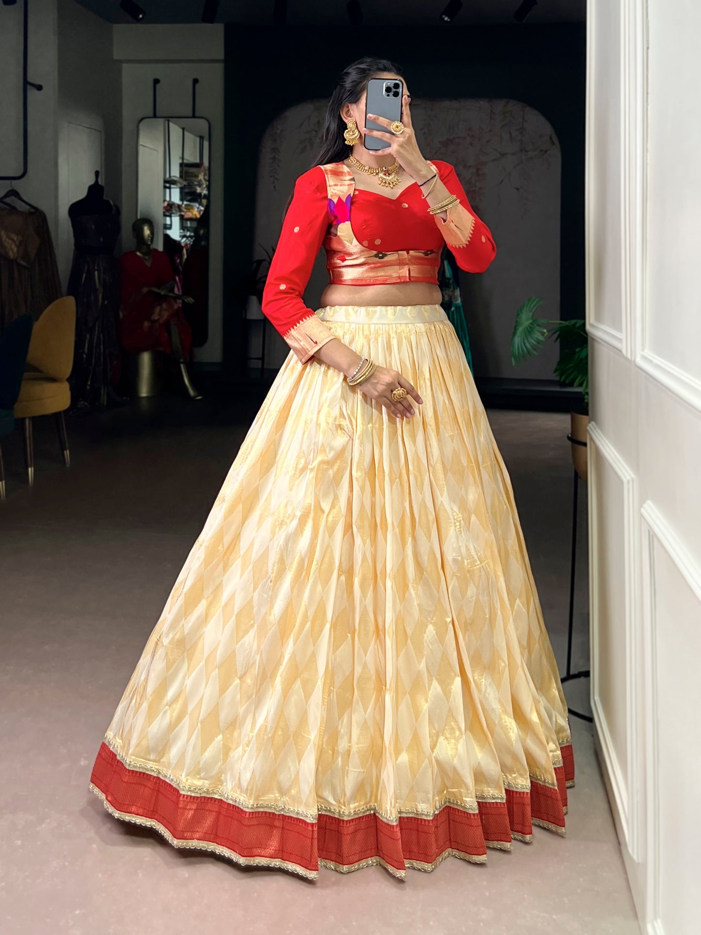 Paithani Duo: Elegant Two-Piece Jacquard Silk Co-Ord Set with Intricate Zari Weaving