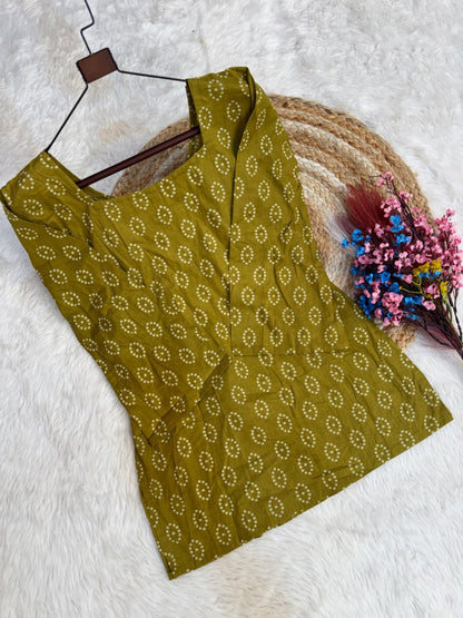 RangBhoomi Premium Cotton Bandhej Printed Top and Linen Cotton Farsi Style Pant Set
