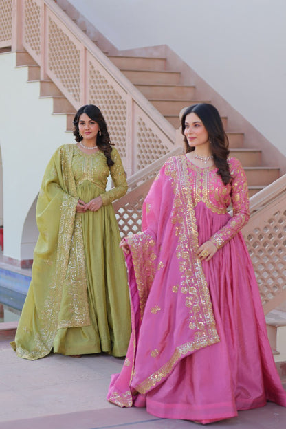 Trending Gold Gown: Crush Fabric, Embroidered Dupatta