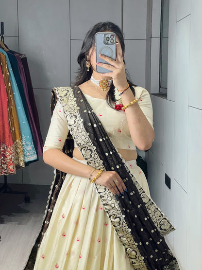 RangBhoomi Paithani Silk Lehenga Choli – Vibrant Traditional Maharashtrian Ethnic Wear with Gold Zari Detailing and Satin Silk Dupatta