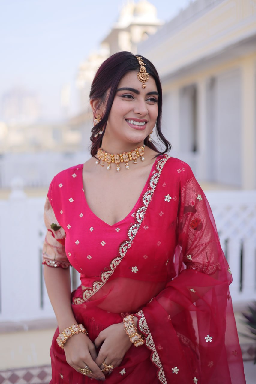 Elegant Three-Piece Traditional Lehenga Choli Set with Dupatta in Pink and Wine