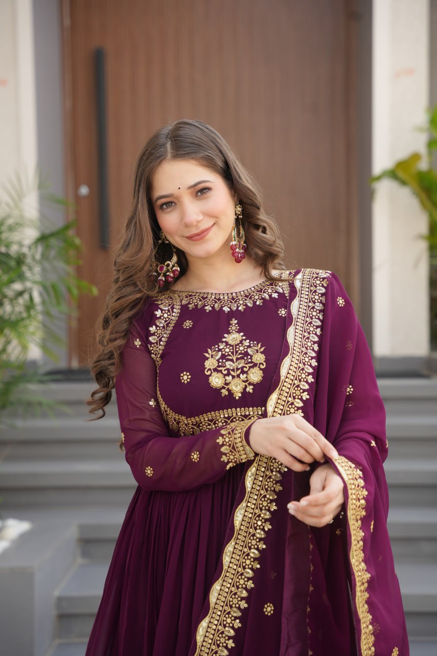 Exquisite Designer Gown with Dupatta – Limited Edition 2025