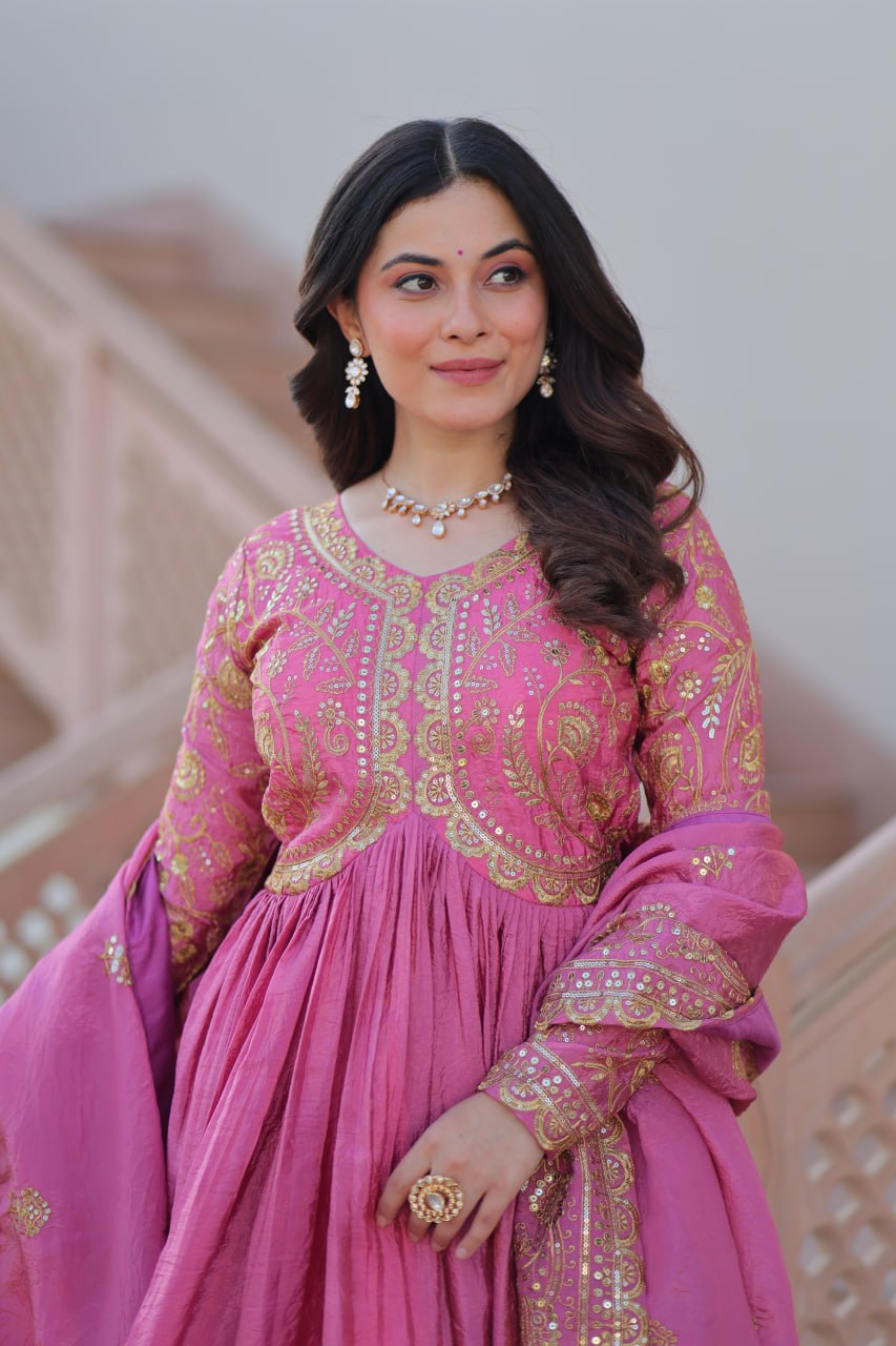 Trending Gold Gown: Crush Fabric, Embroidered Dupatta