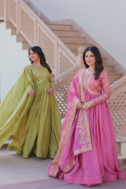 Trending Gold Gown: Crush Fabric, Embroidered Dupatta