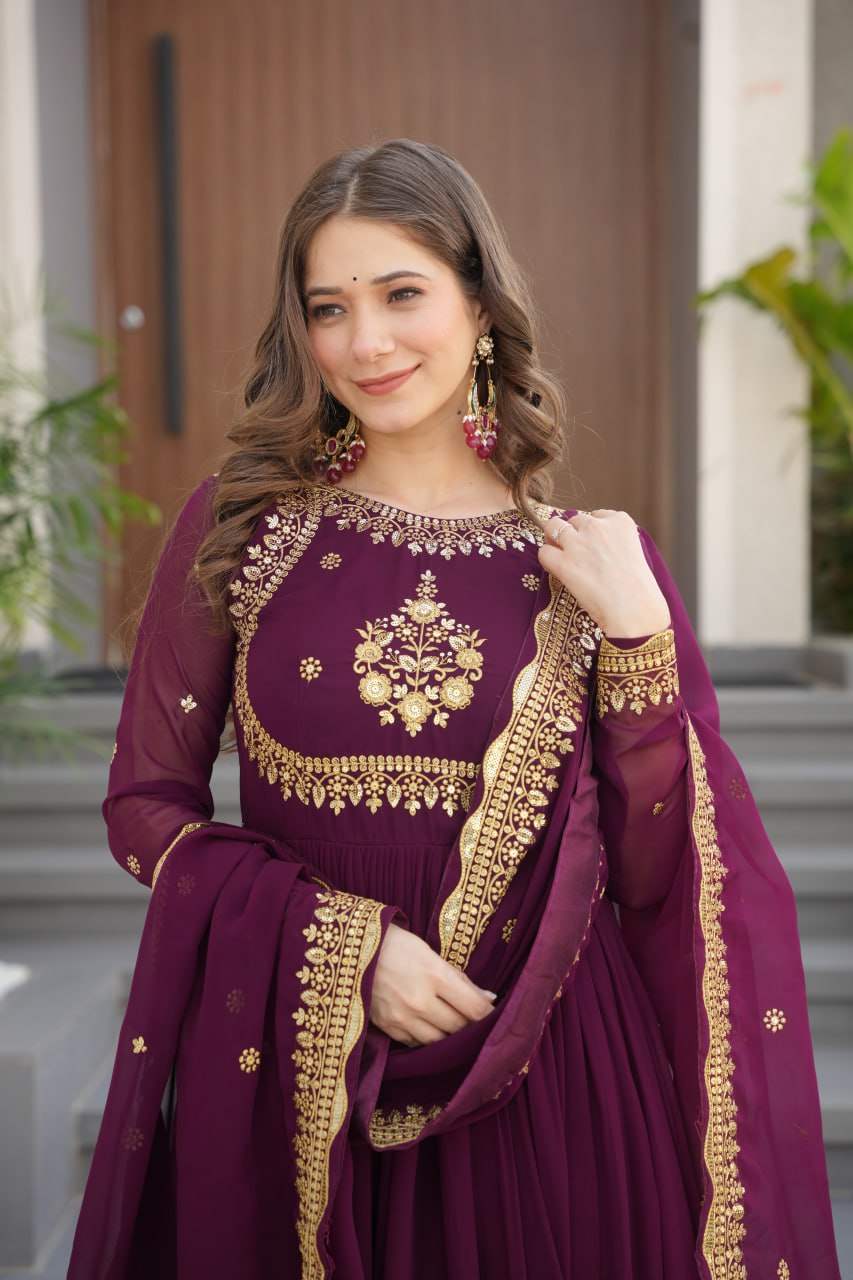 Exquisite Designer Gown with Dupatta – Limited Edition 2025