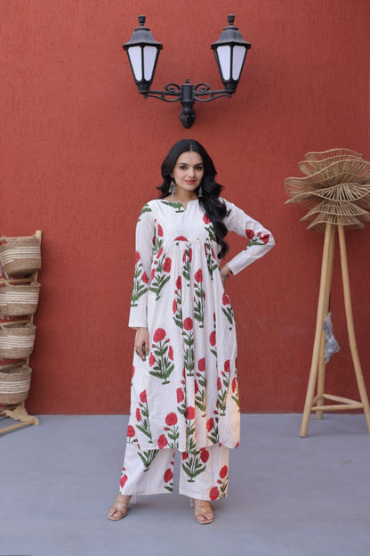 Premium Ready-to-Wear Kurti and Pant Set in Printed Cotton for Elegant Comfort