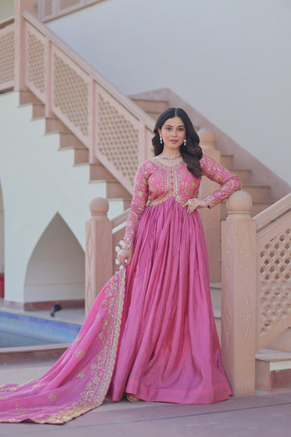 Trending Gold Gown: Crush Fabric, Embroidered Dupatta