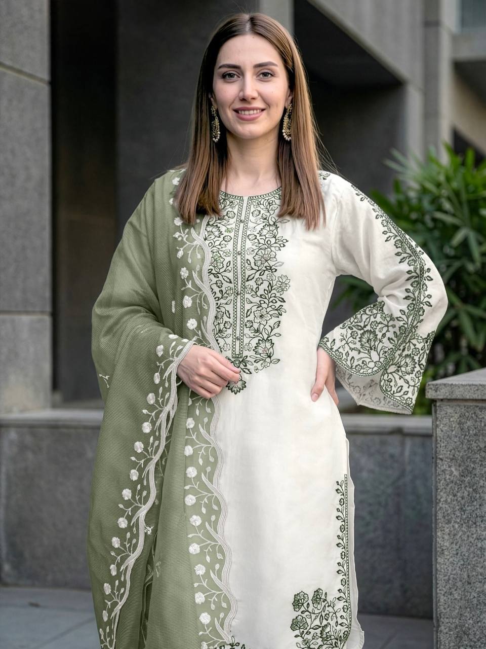 Elegant Party Wear Set Featuring Premium Roman Glass Embroidered Top with Fancy Bell Sleeves and Stylish Palazzo Pants with Dupatta