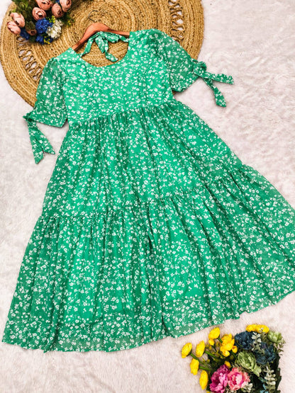 Elegant Green Floral Georgette Maxi Dress