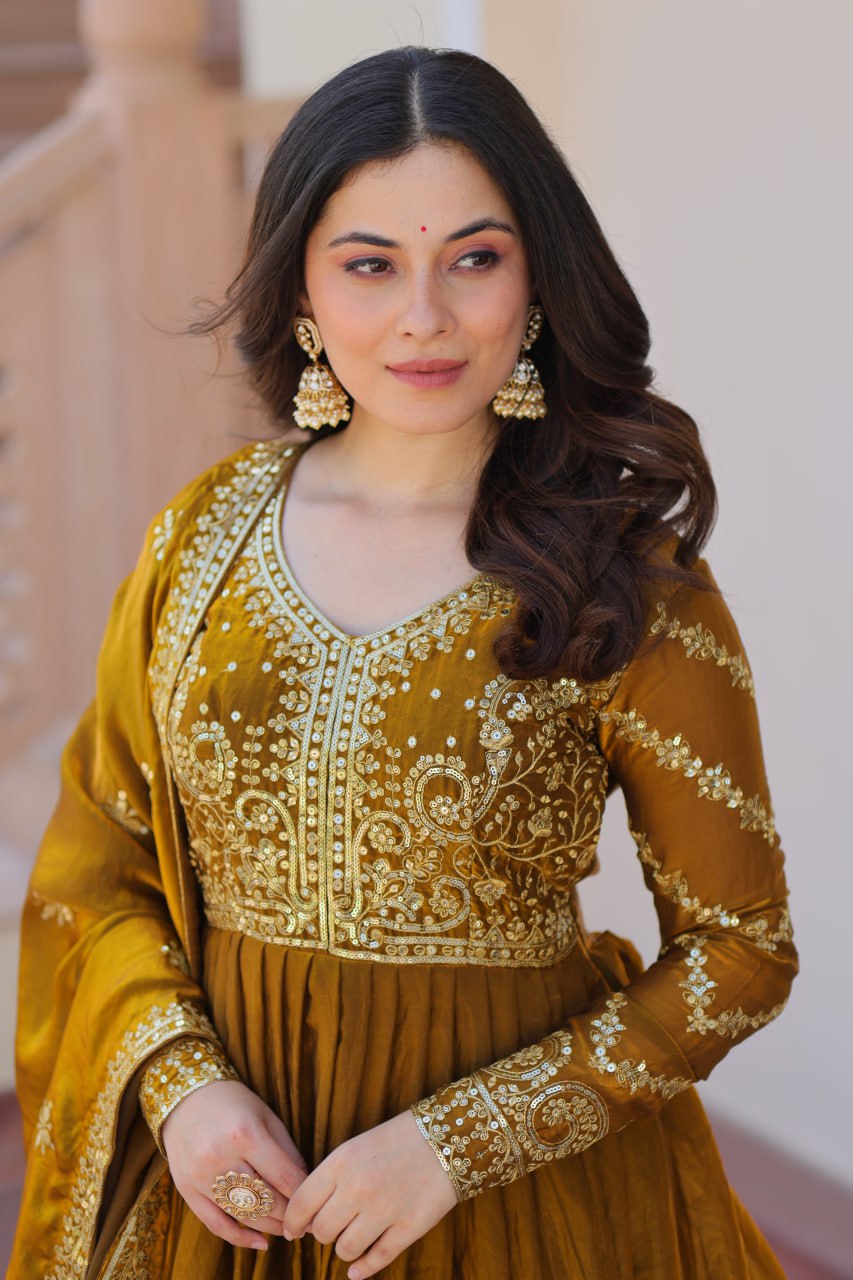 Grandeur Gown