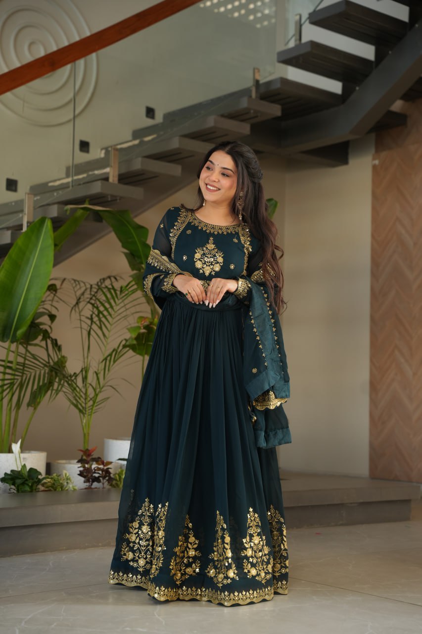 Exquisite Designer Gown with Dupatta – Limited Edition 2025