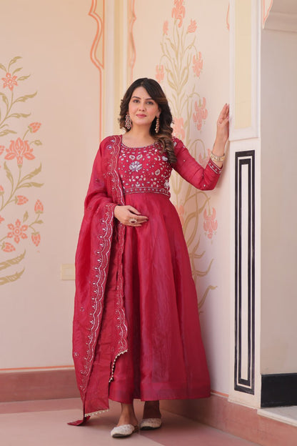 Elegant Gold Crush Embroidered Gown and Designer Dupatta Set