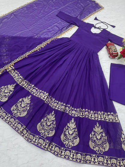 RB Georgette Gown