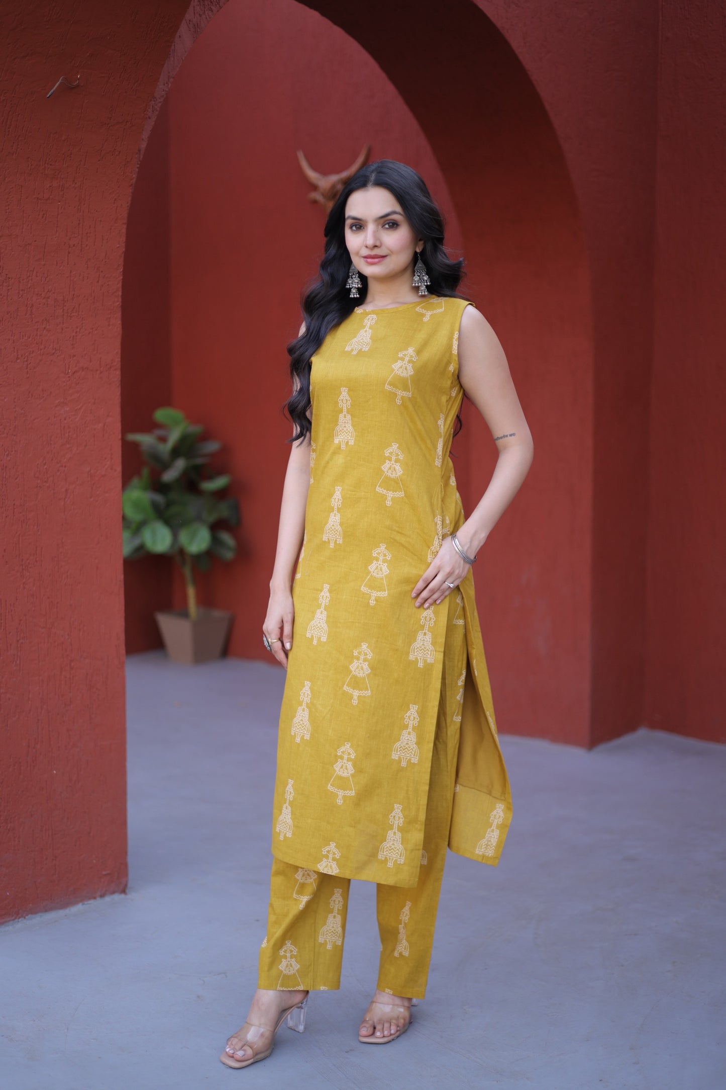 Premium Ready-to-Wear Kurti with Matching Pants – Printed Cotton Set for Elegant Comfort