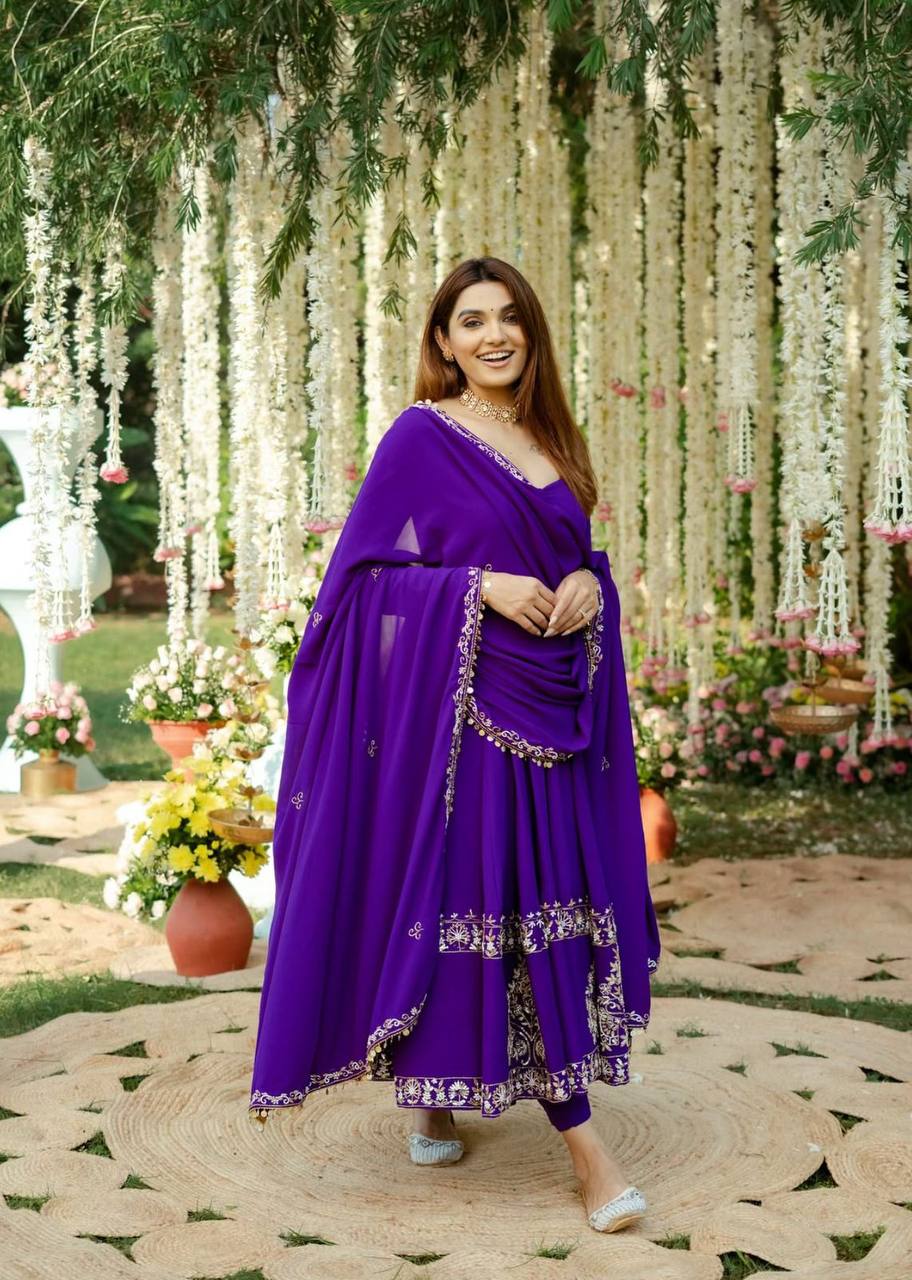 RB Georgette Gown