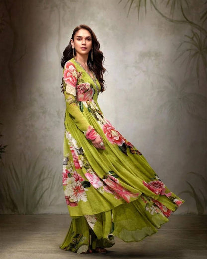Elegant Floral Printed Kurta and Palazzo Set Inspired by Bollywood Glamour