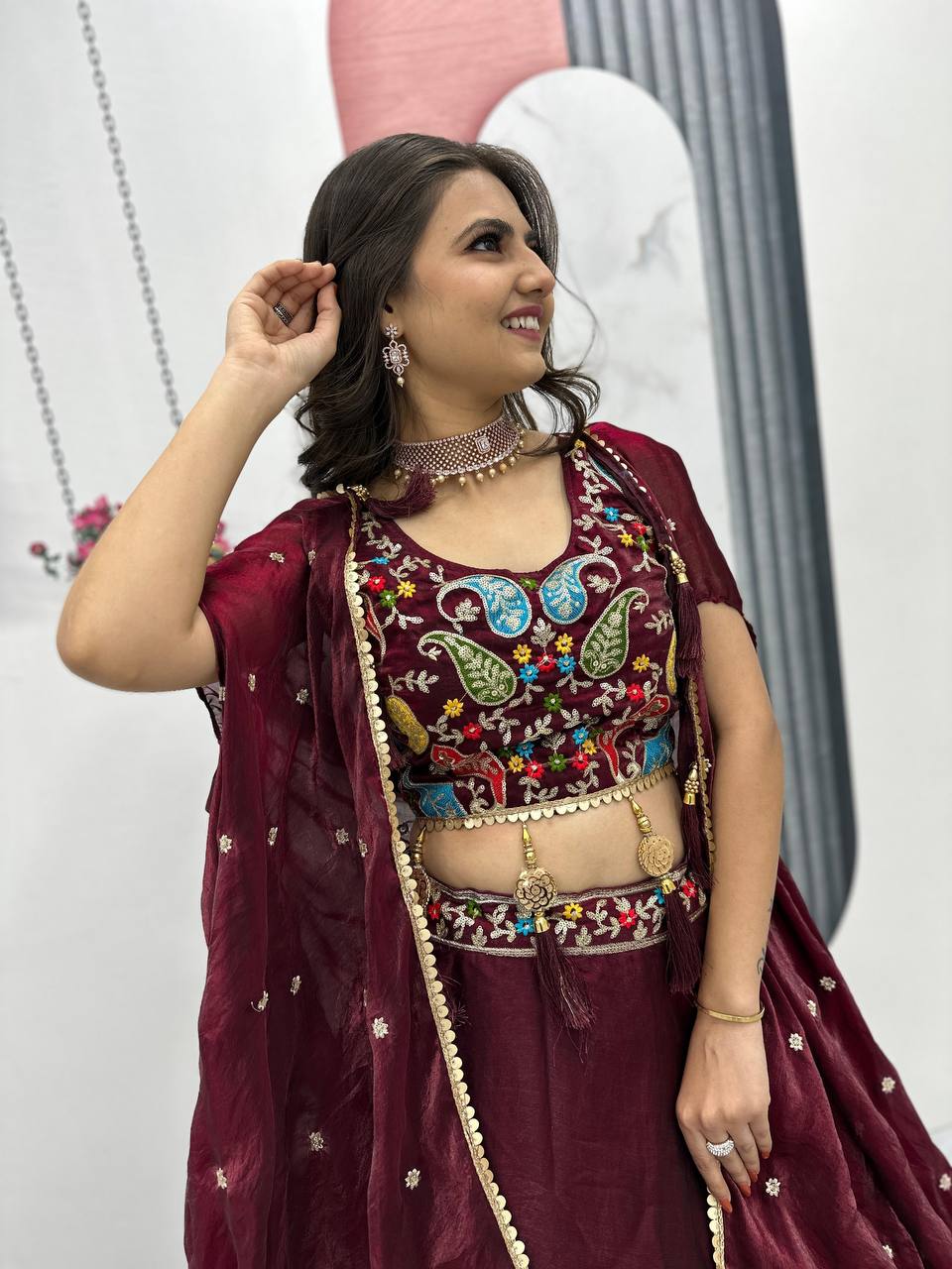RB Latkan Lehenga