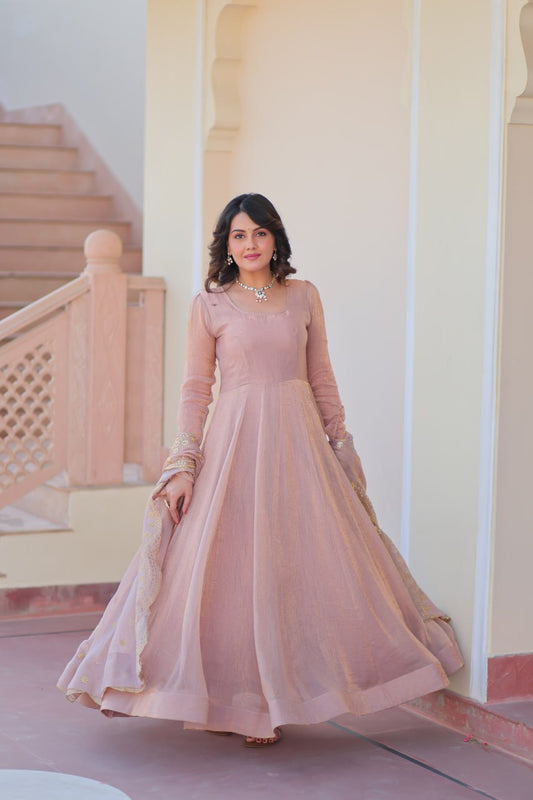 Regal Elegance