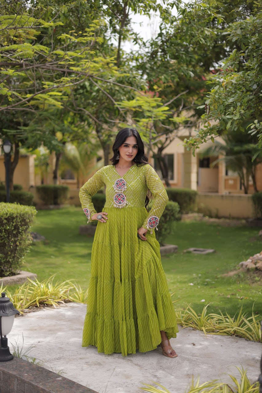 RangBhoomi Navratri Gown 2026 – Laheriya Print with Kutchi Patchwork, Faux Georgette Lined Cotton, Full Sleeve, 56 Inch Length