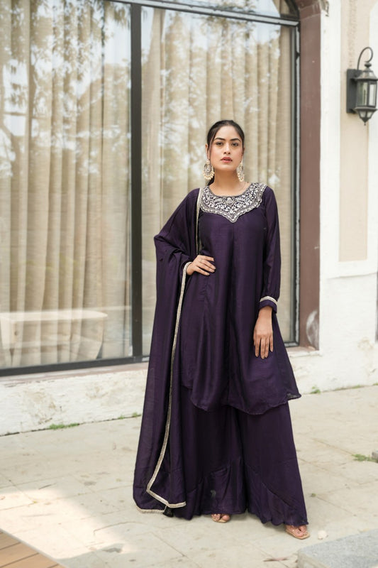 Elegant Traditional Palazzo Suit Set with Embroidered Kurta and Lace-Edged Dupatta
