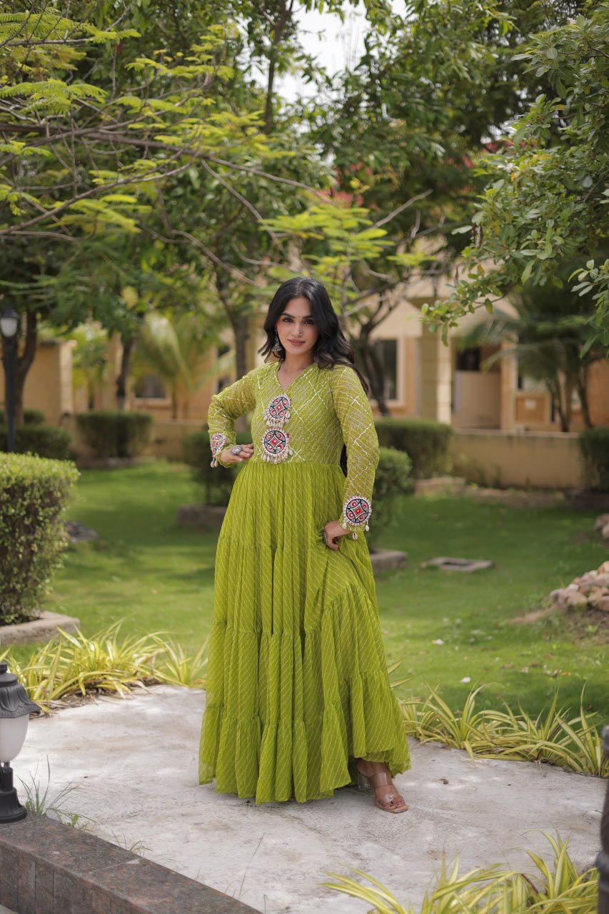 RangBhoomi Navratri Gown 2026 – Laheriya Print with Kutchi Patchwork, Faux Georgette Lined Cotton, Full Sleeve, 56 Inch Length