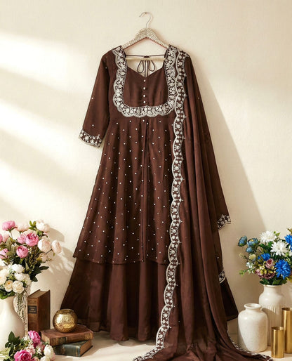 Elegant Skirt and Cape Ensemble for Modern and Traditional Fashion
