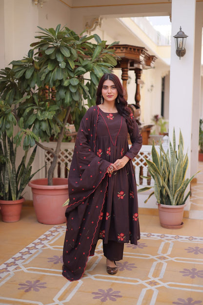 Premium Ready-to-Wear Kurti Set with Pant and Embroidered Dupatta – Comfortable Cotton Ensemble