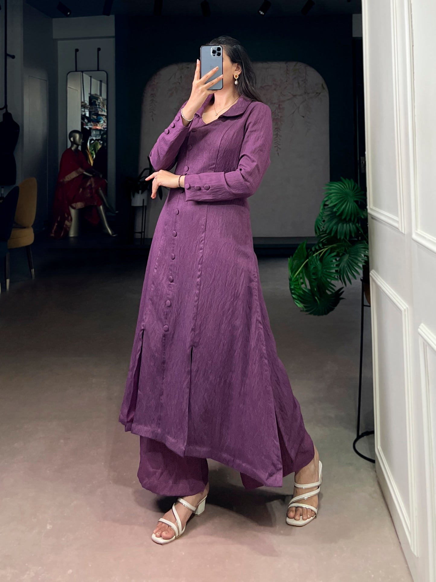 Velora Straight Cut Premium Two-Piece Set in Soft N.V Herry Fabric