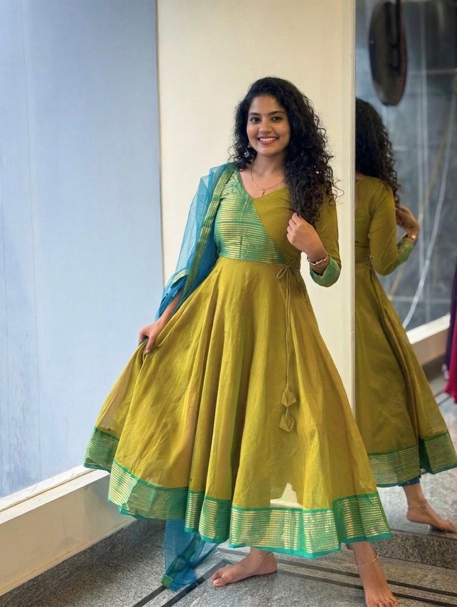 RangBhoomi Trendy Traditional Span Cotton Top with Jacquard Zari Border & Soft Net Dupatta