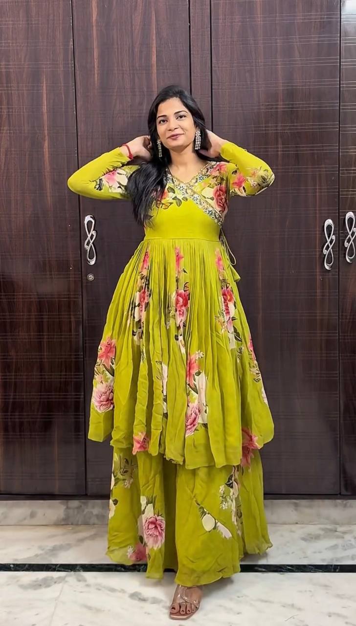 Elegant Floral Printed Kurta and Palazzo Set Inspired by Bollywood Glamour