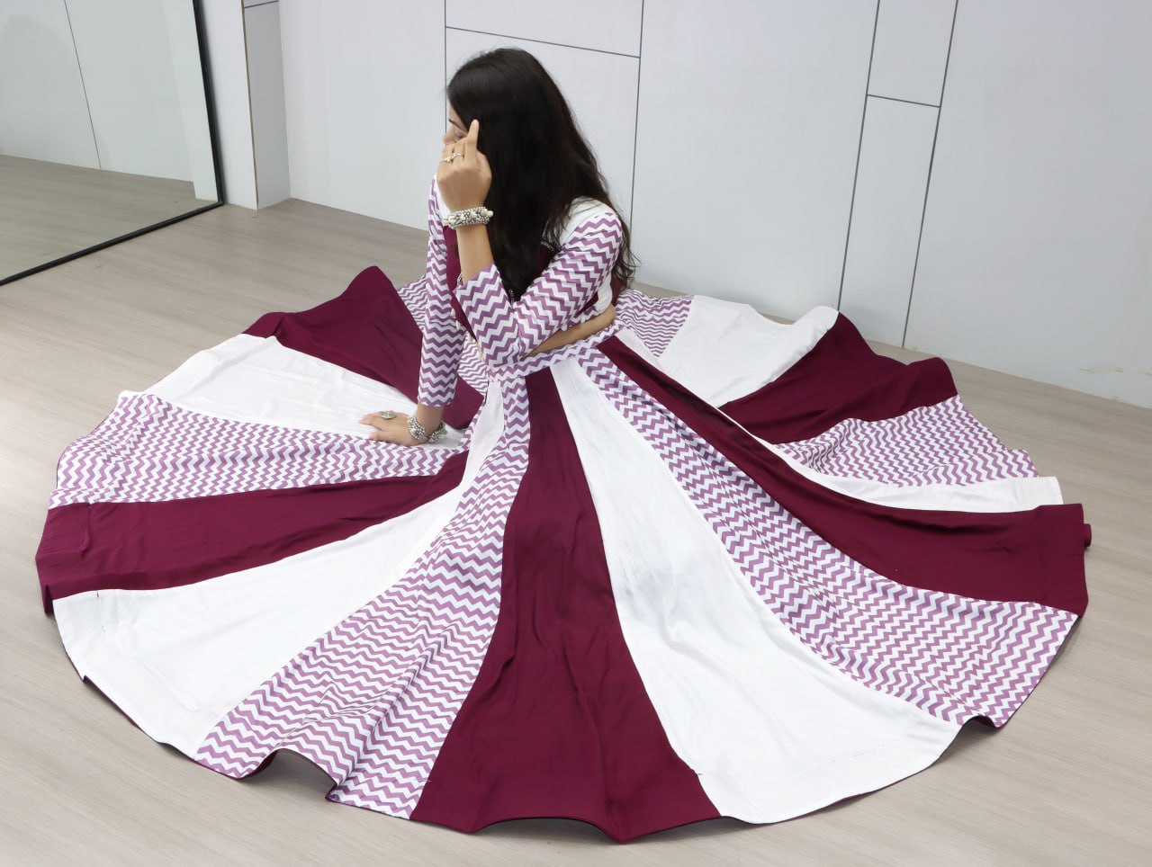 Ethnic Women's Pure Rayon Cotton Lehenga Set with Muslin Leheriya Pattern