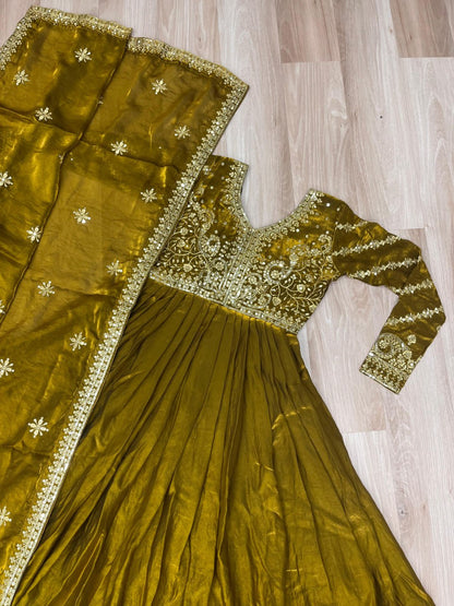 Grandeur Gown
