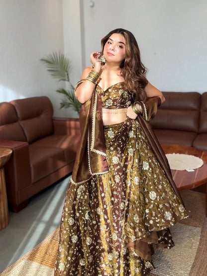 Elegant 3mm Embroidered Sequence Lehenga Three-Piece Set — RangBhoomi