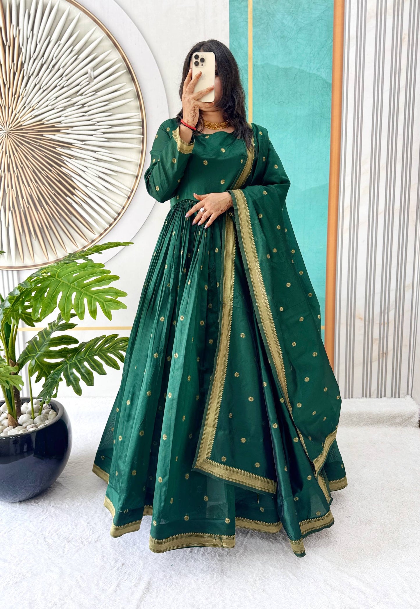 Elegant Handloom Cotton Gown with Matching Dupatta – Inspired by Bigg Boss Star Tanuja