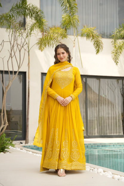 Elegant Designer Gown for Indian Celebrations