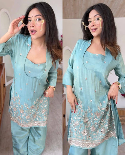 Premium Ready-to-Wear Kurta Set with Embroidered Glass Roman Fabric – Stylish and Comfortable Two-Piece Ensemble