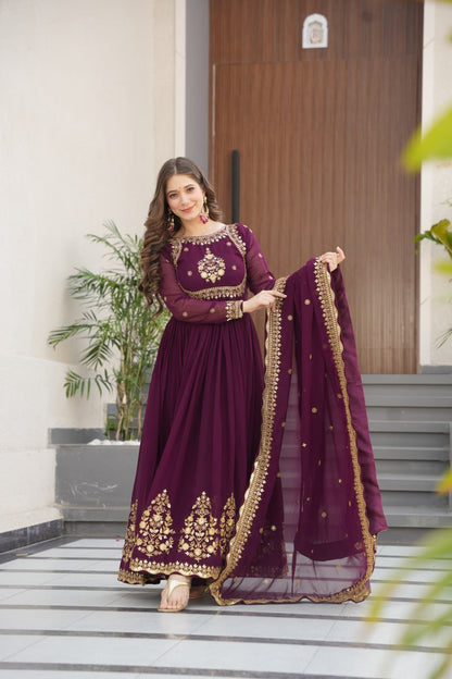 Exquisite Designer Gown with Dupatta – Limited Edition 2025