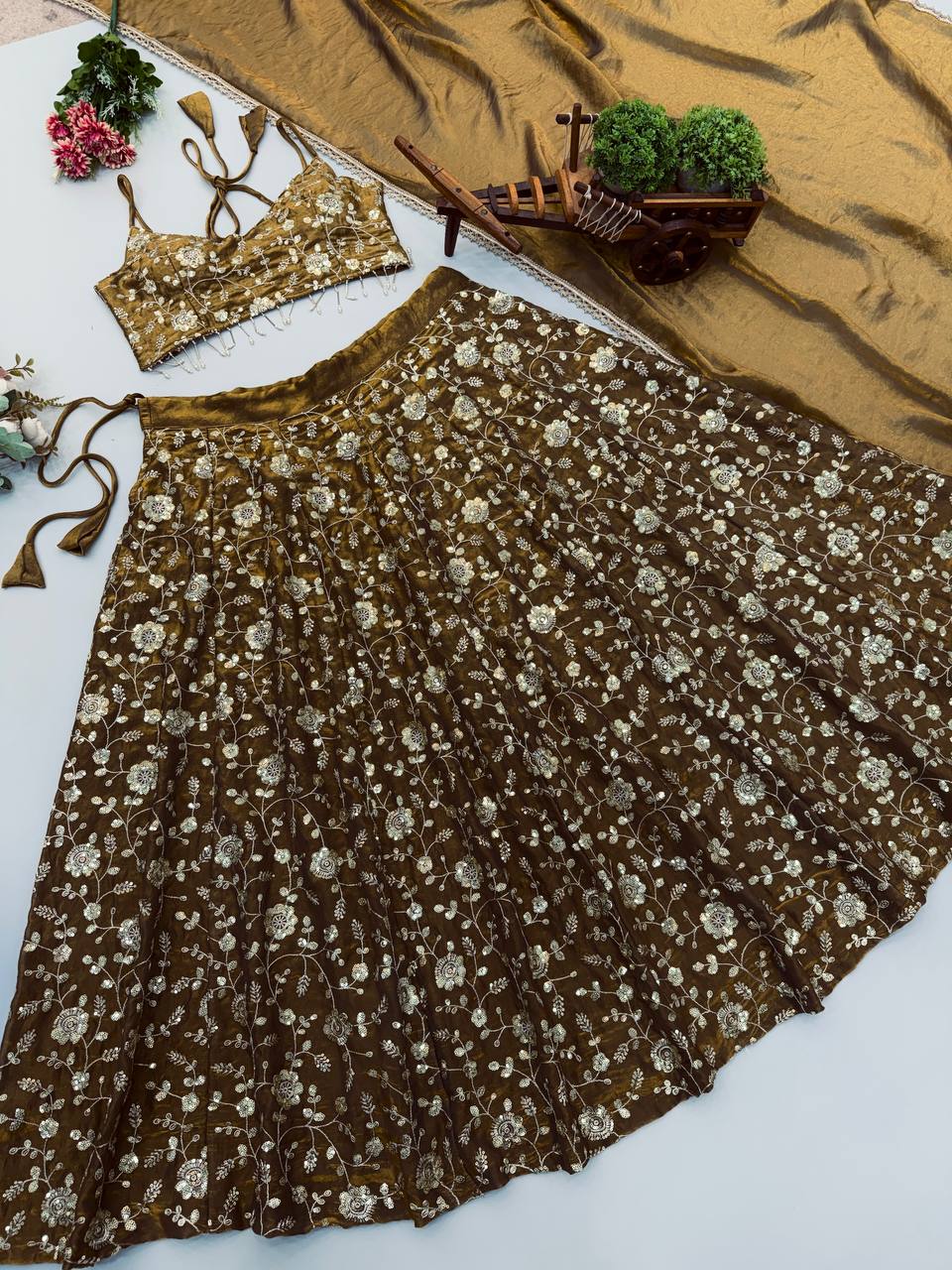 Elegant 3mm Embroidered Sequence Lehenga Three-Piece Set — RangBhoomi