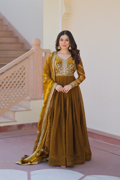 Grandeur Gown