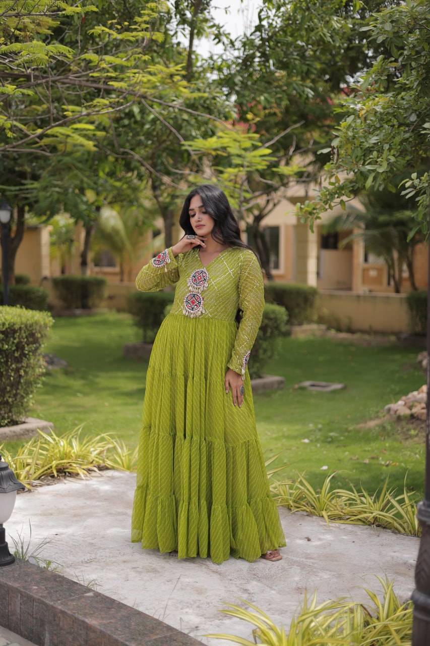 RangBhoomi Navratri Gown 2026 – Laheriya Print with Kutchi Patchwork, Faux Georgette Lined Cotton, Full Sleeve, 56 Inch Length