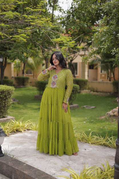 RangBhoomi Navratri Gown 2026 – Laheriya Print with Kutchi Patchwork, Faux Georgette Lined Cotton, Full Sleeve, 56 Inch Length