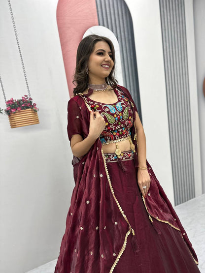 RB Latkan Lehenga
