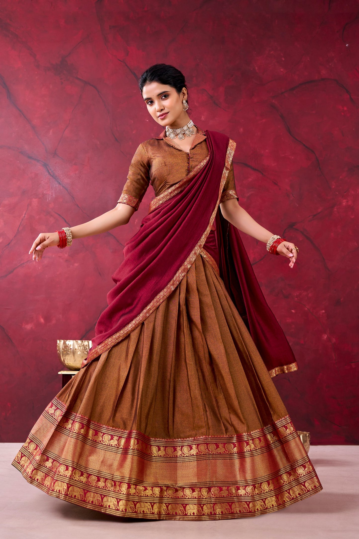 Elegant Narayanpet Cotton Lehenga Set with Zari Weaving Work – Includes Stitched Lehenga, Unstitched Blouse, Crepe Dupatta, Tassels, and Drawstring Belt